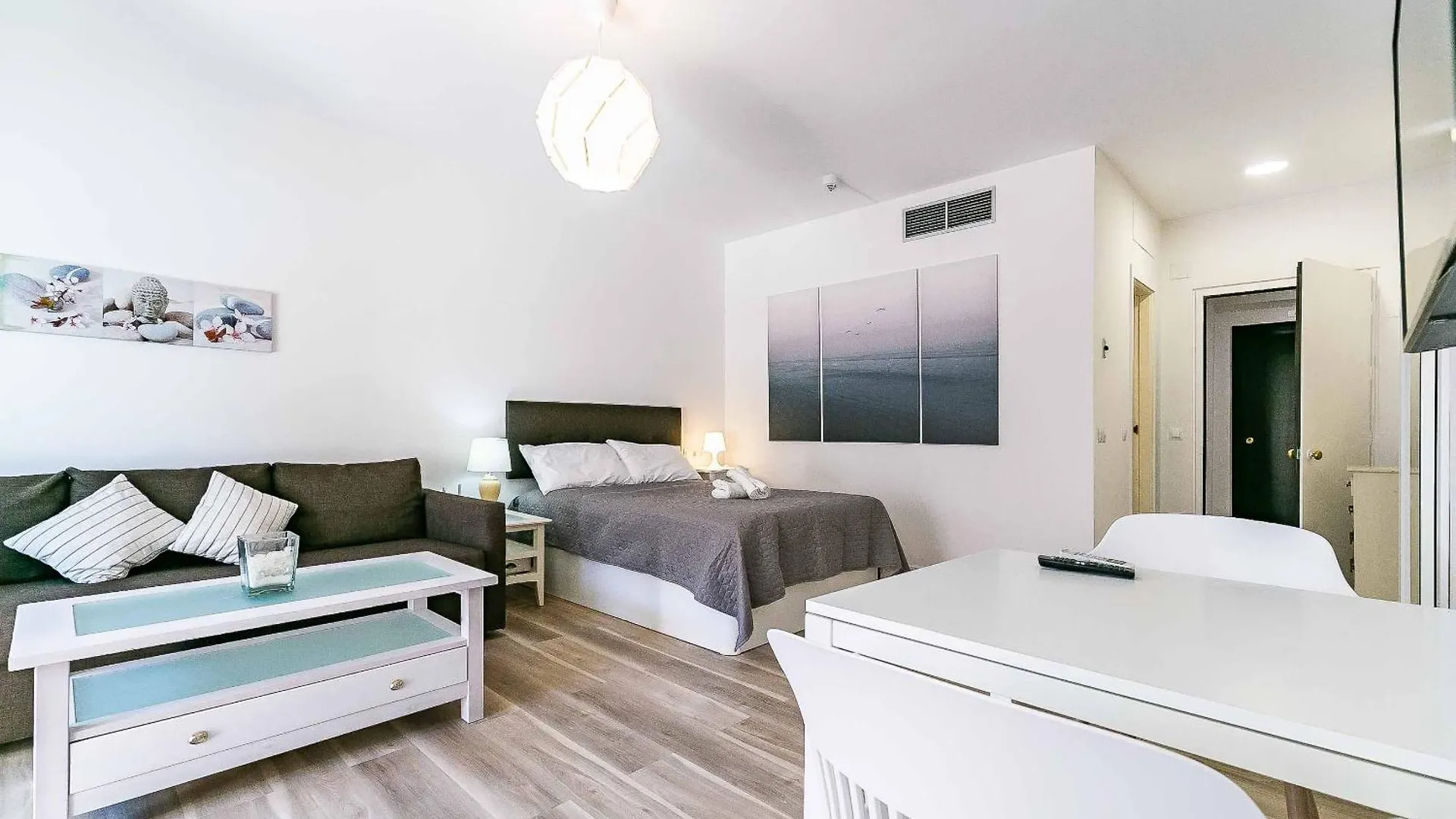 Beach Holiday Pyr Fuengirola 0*,  Spain